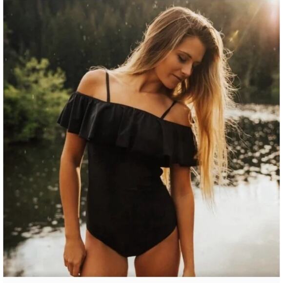 Albion Fit The Wave Midnight Black One-Piece Swimsuit Size XS - Picture 6 of 6